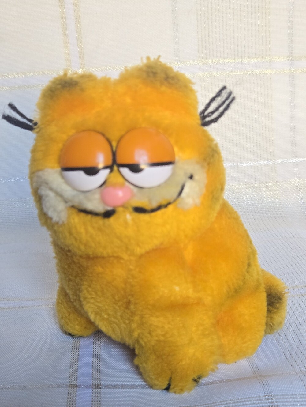 Vintage 1981 Dakin Garfield plush